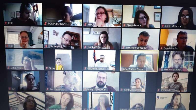 Reunión telemática de miembros del Gobierno local con miembros de la comunidad educativa de Telde (Foto TA)